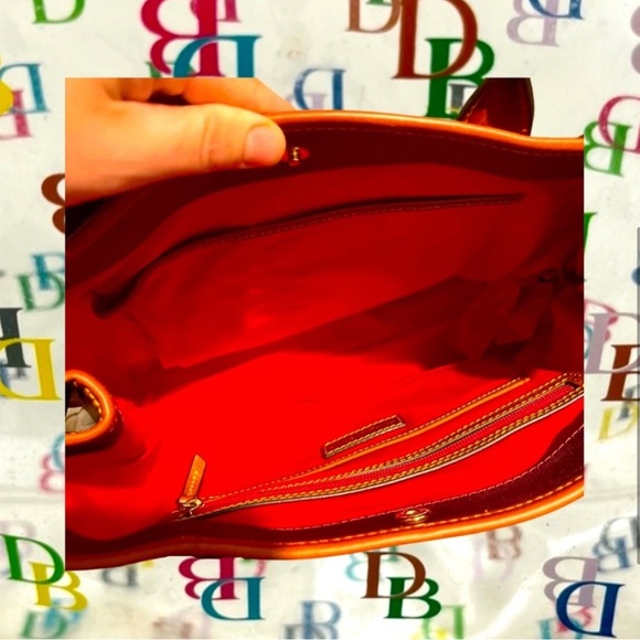 NWT Dooney & Bourke Layla Tote with Leather Trim - Picture 5 of 6